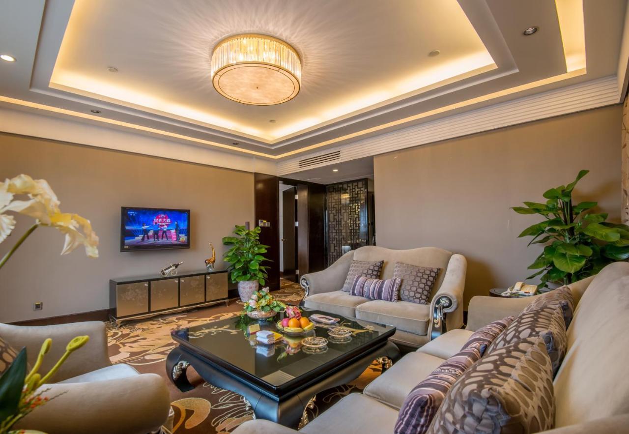 Panyu Hotel Guangzhou Exterior photo