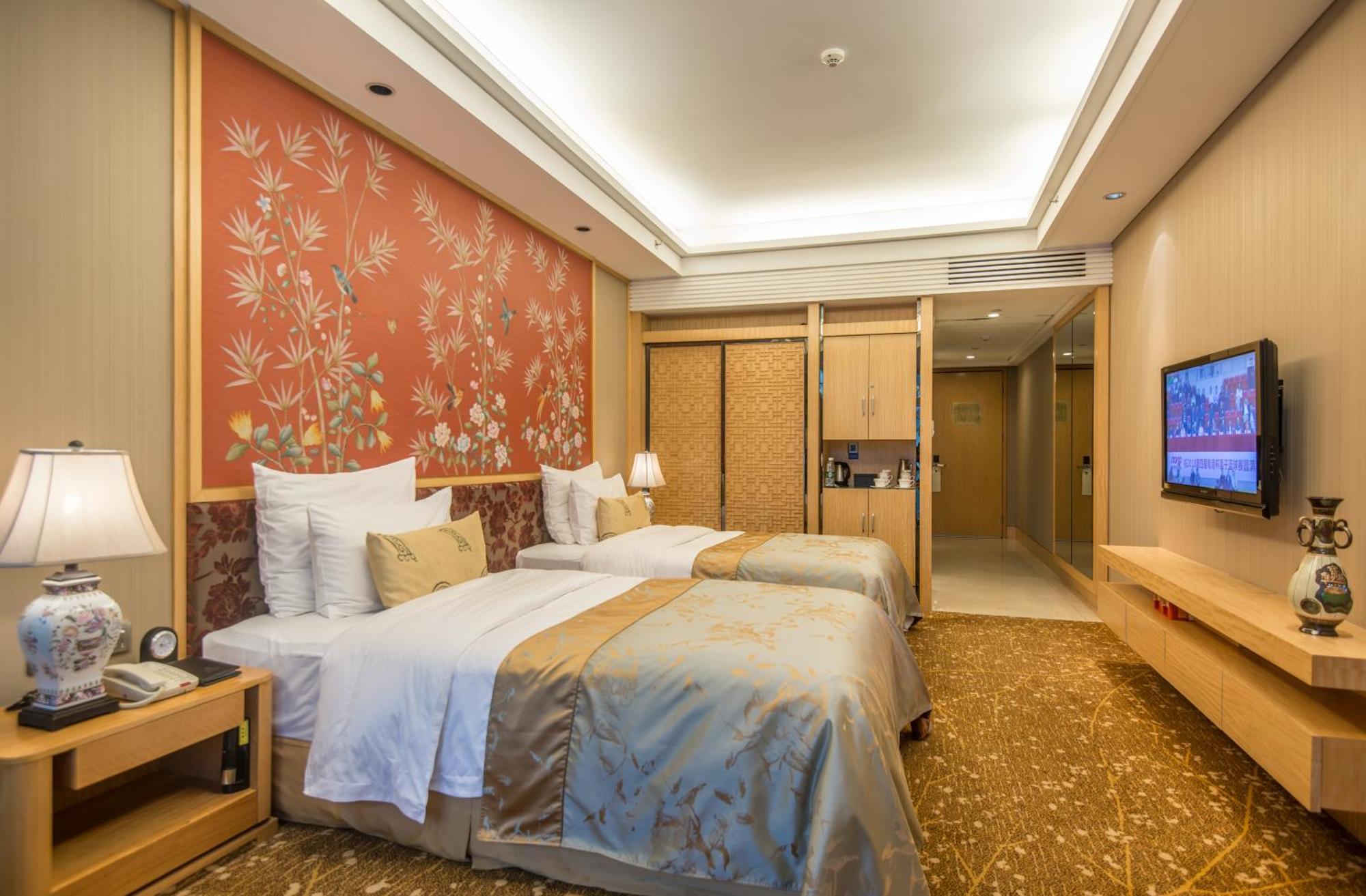 Panyu Hotel Guangzhou Exterior photo